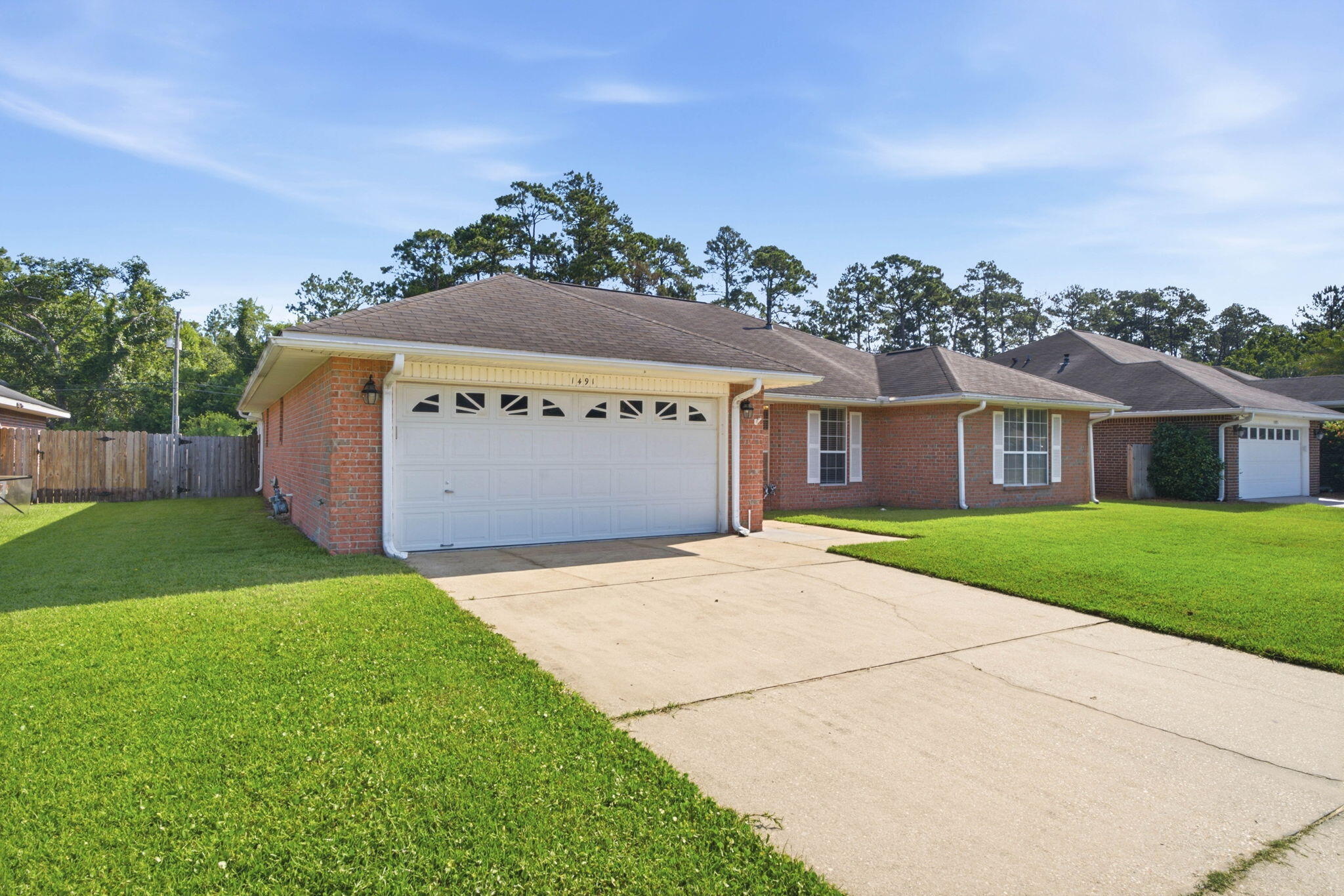 LILLIAN WOODS - Residential