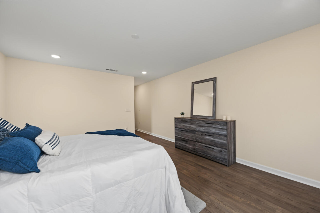REDSTONE ESTATES - Residential