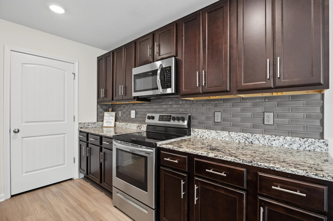 REDSTONE ESTATES - Residential