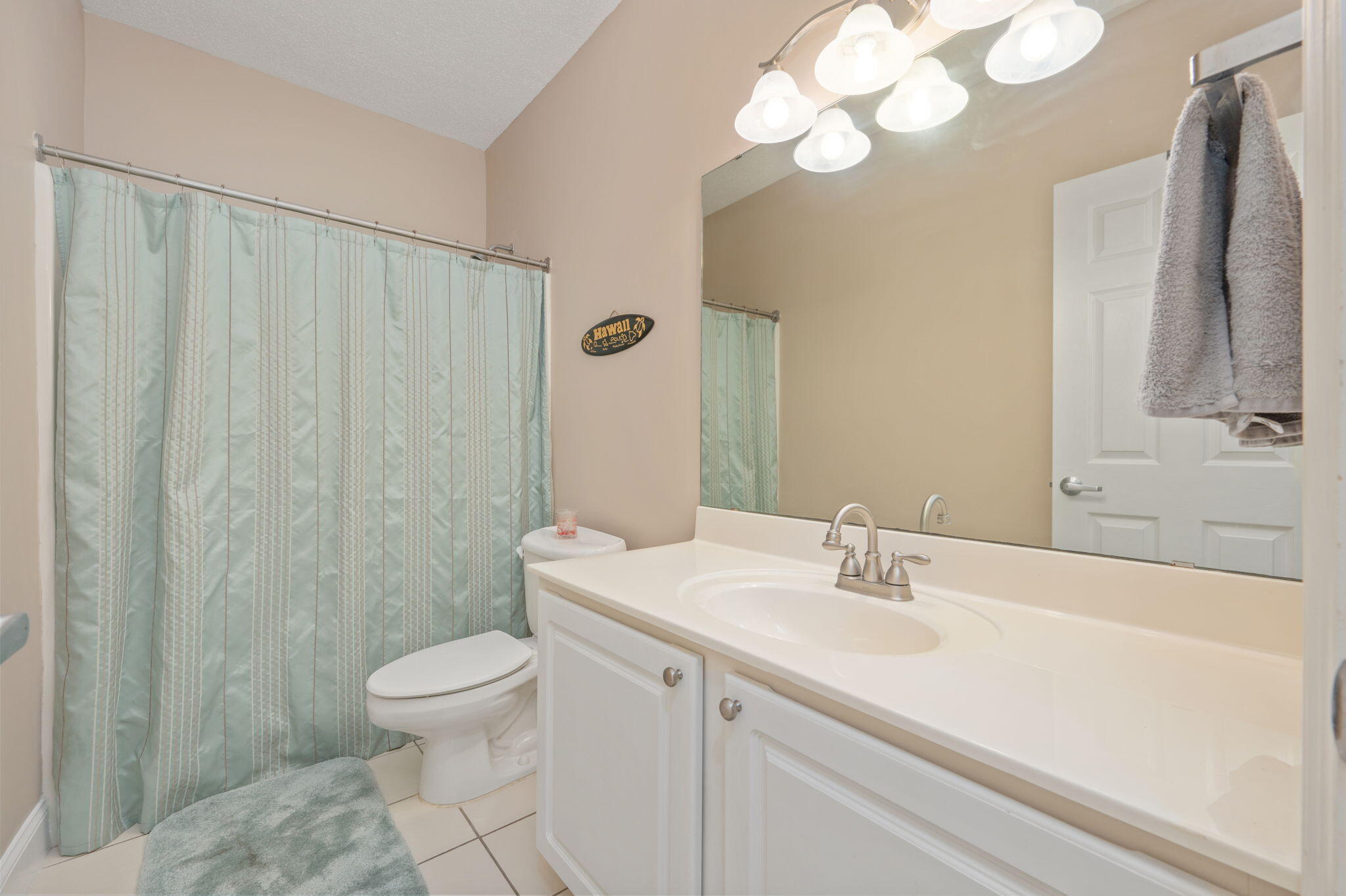LAGUNA LANDING - Residential