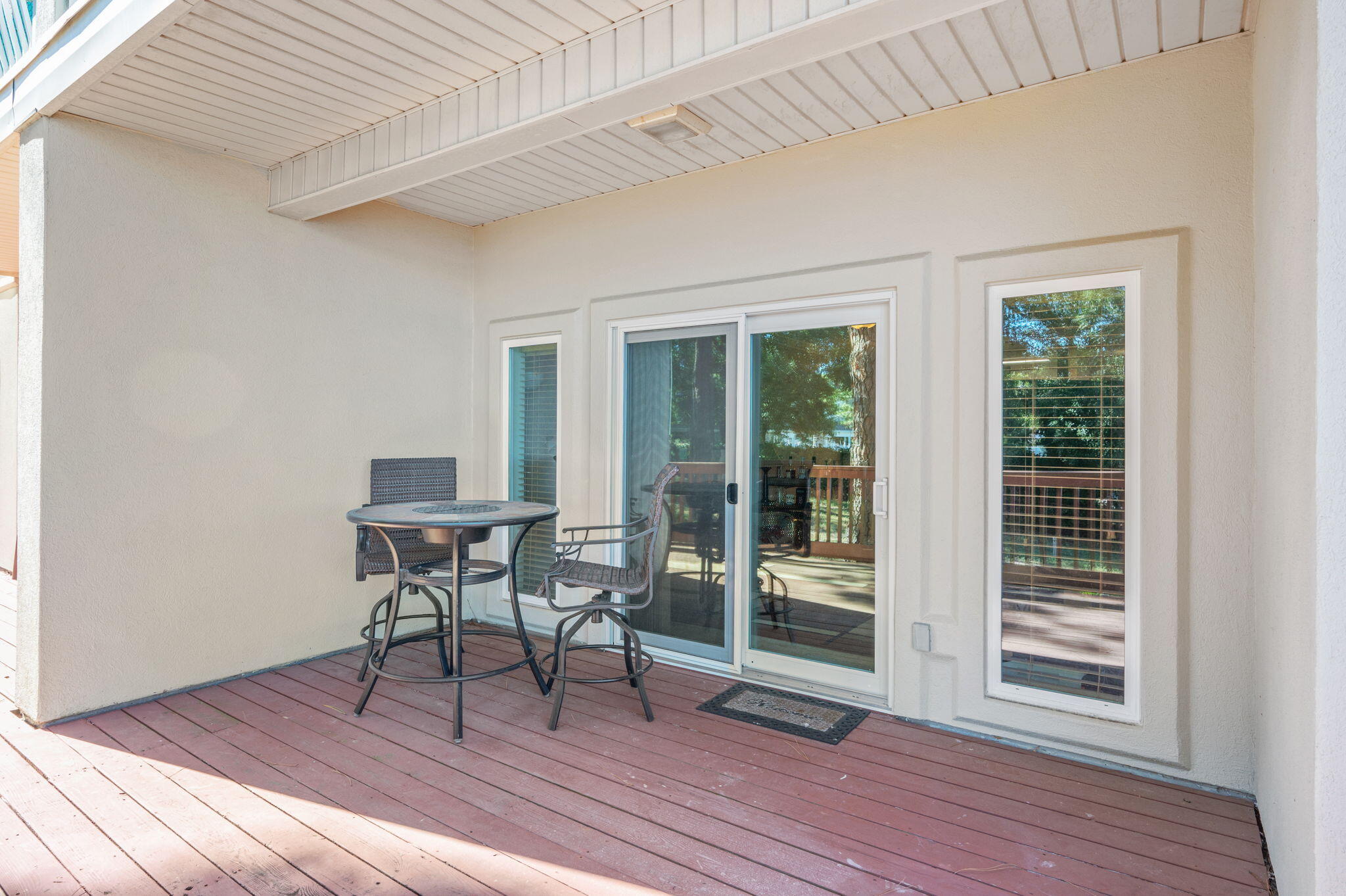 LAGUNA LANDING - Residential