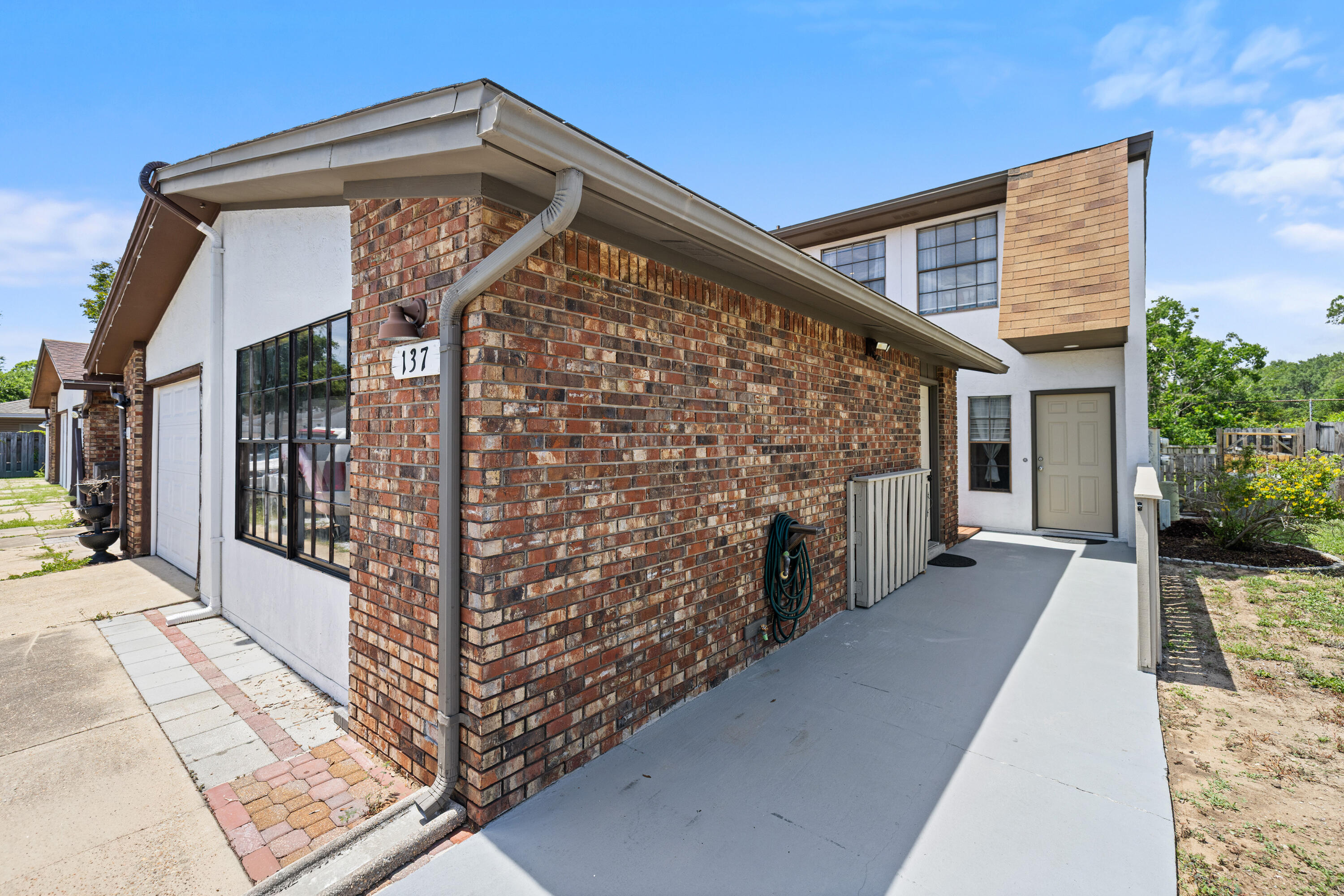 PORT DIXIE - Residential