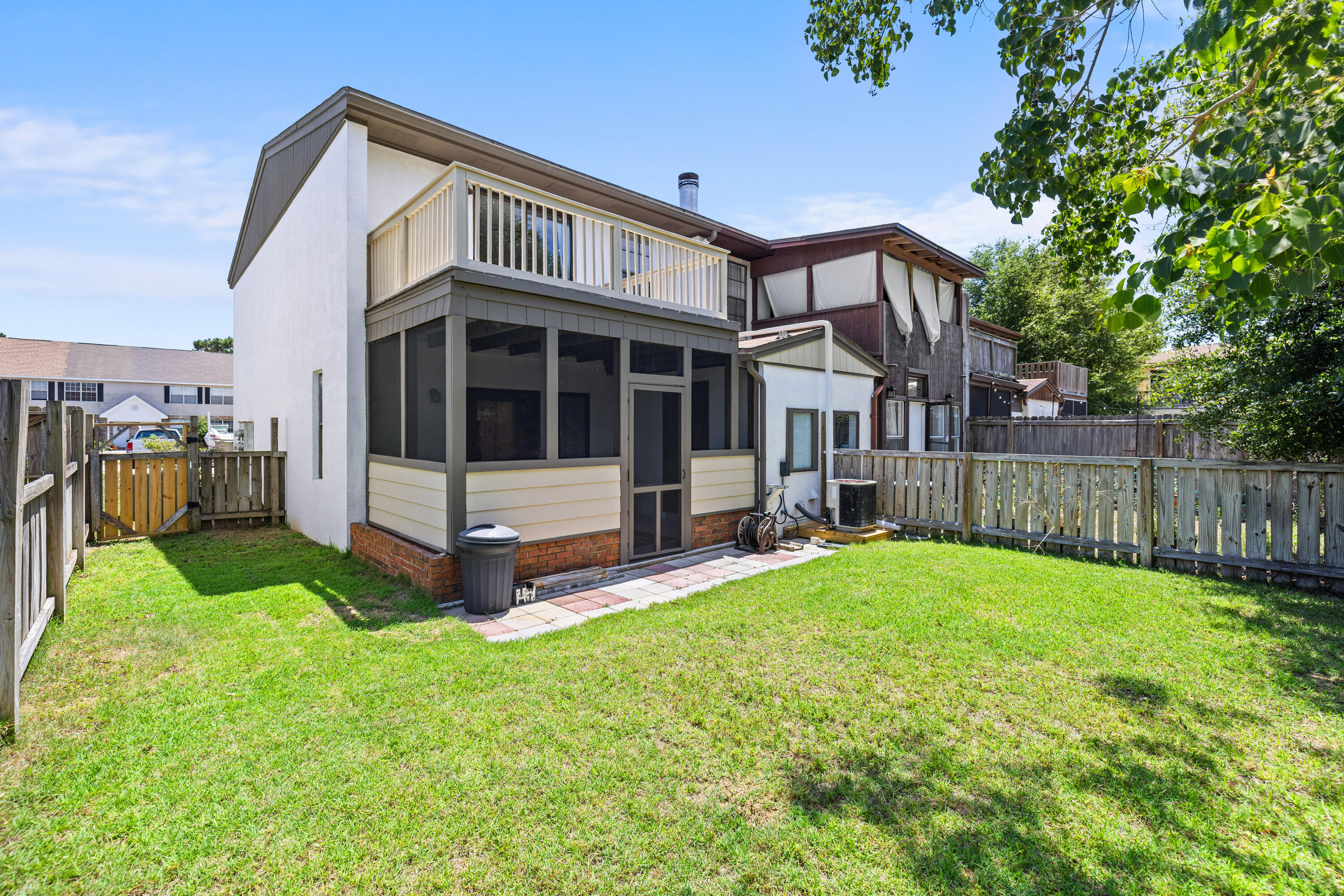 PORT DIXIE - Residential