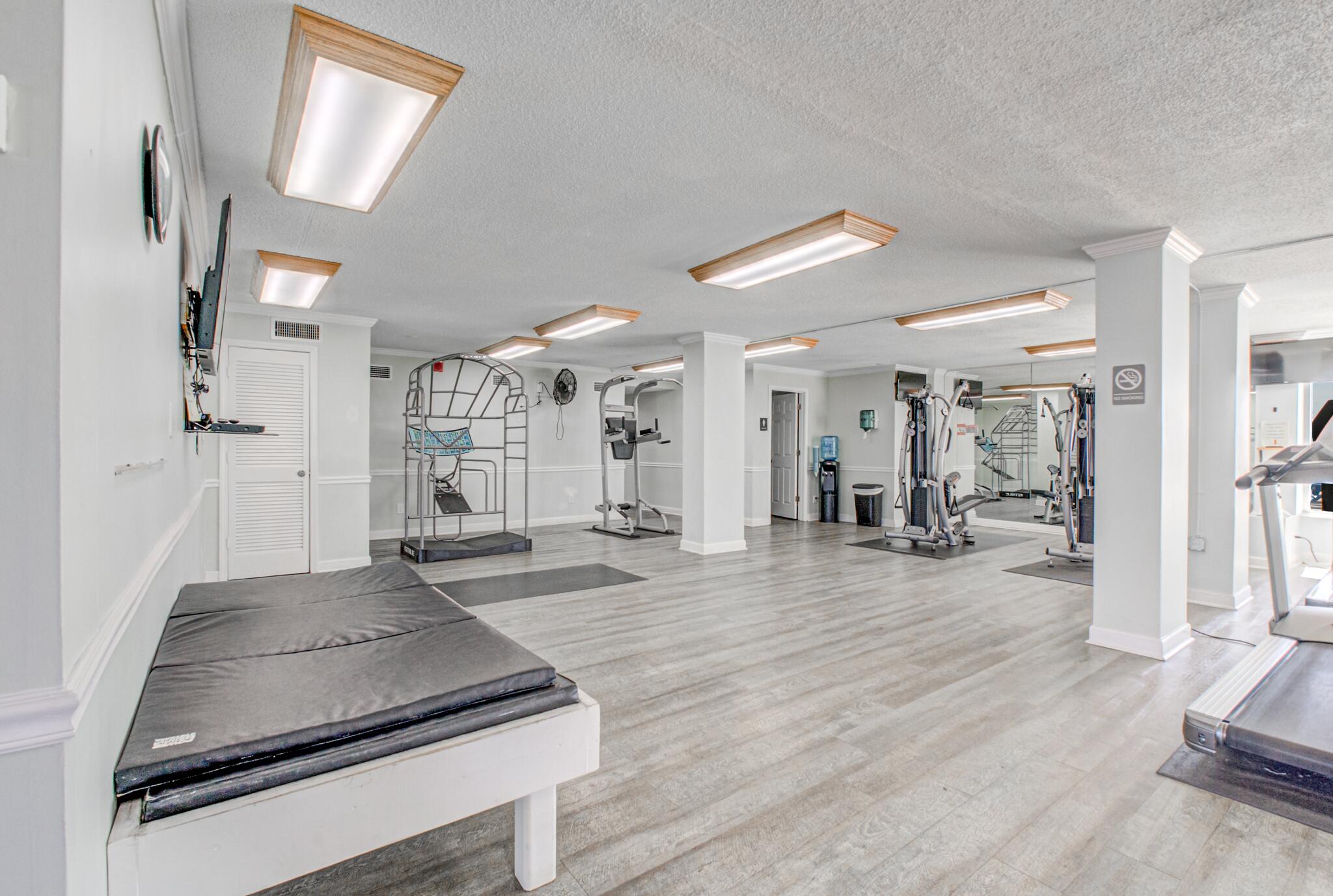 REGENCY TOWERS CONDO - Residential