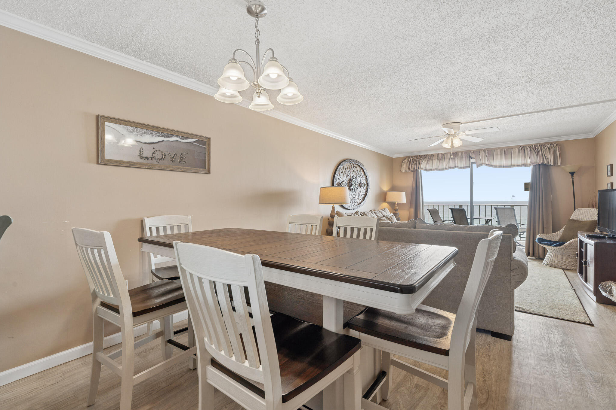 REGENCY TOWERS CONDO - Residential