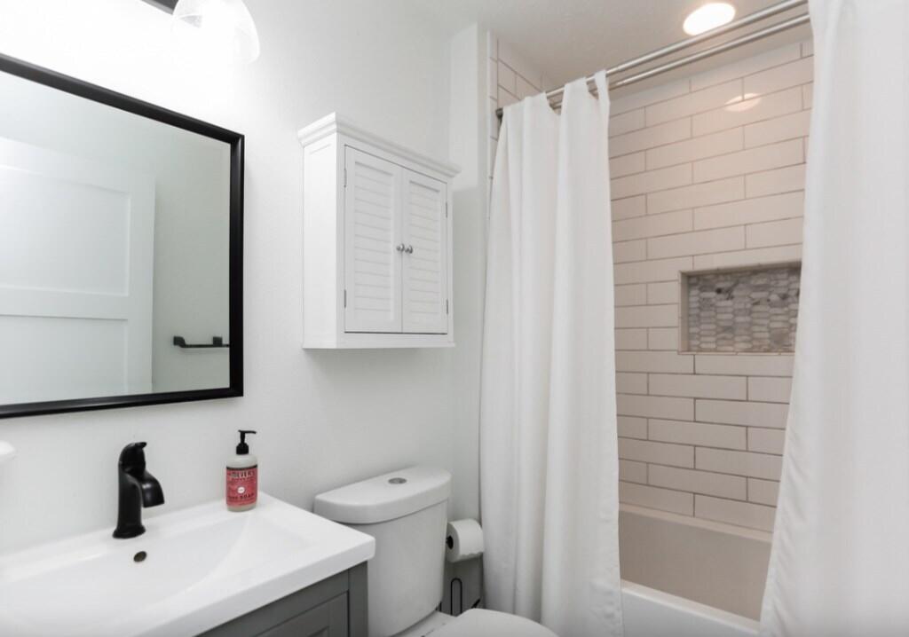 Money Bayou - Residential