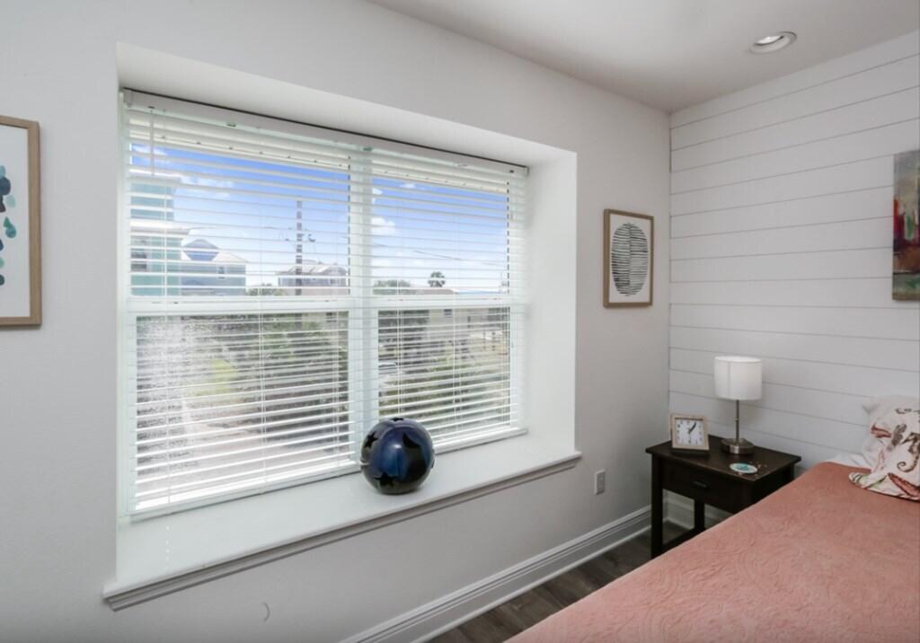 Money Bayou - Residential