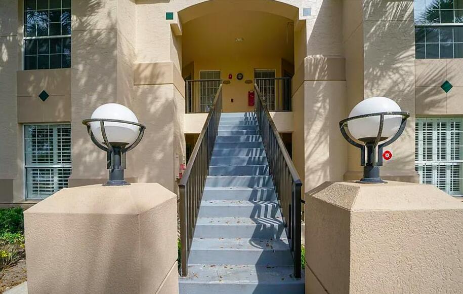 Deltona Lakes Unit 03 - Residential Lease
