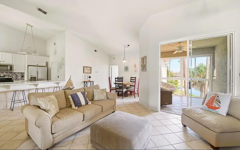 Deltona Lakes Unit 03 - Residential Lease