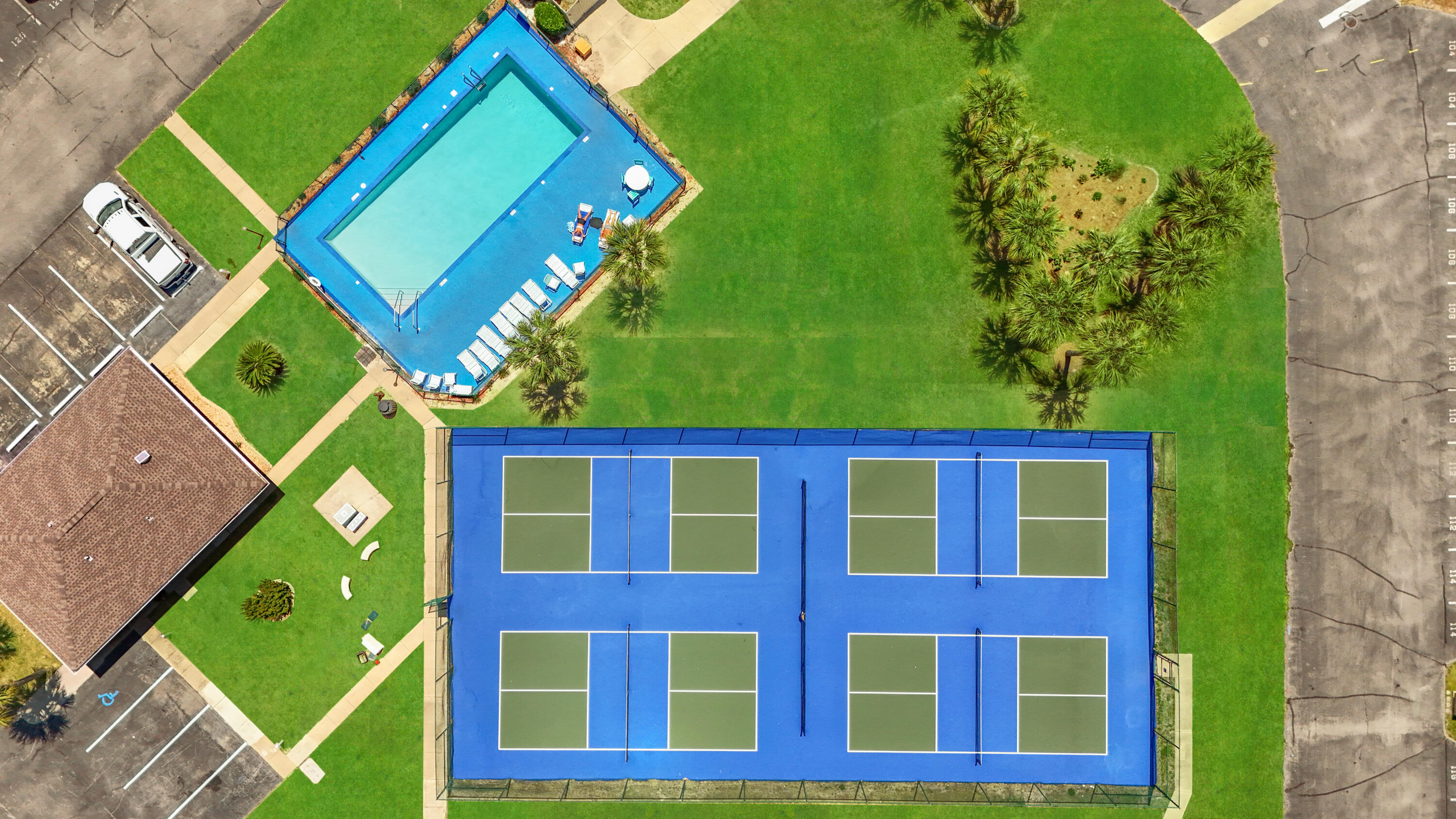 GULF HIGHLAND BEACH RESORT UNREC - Residential