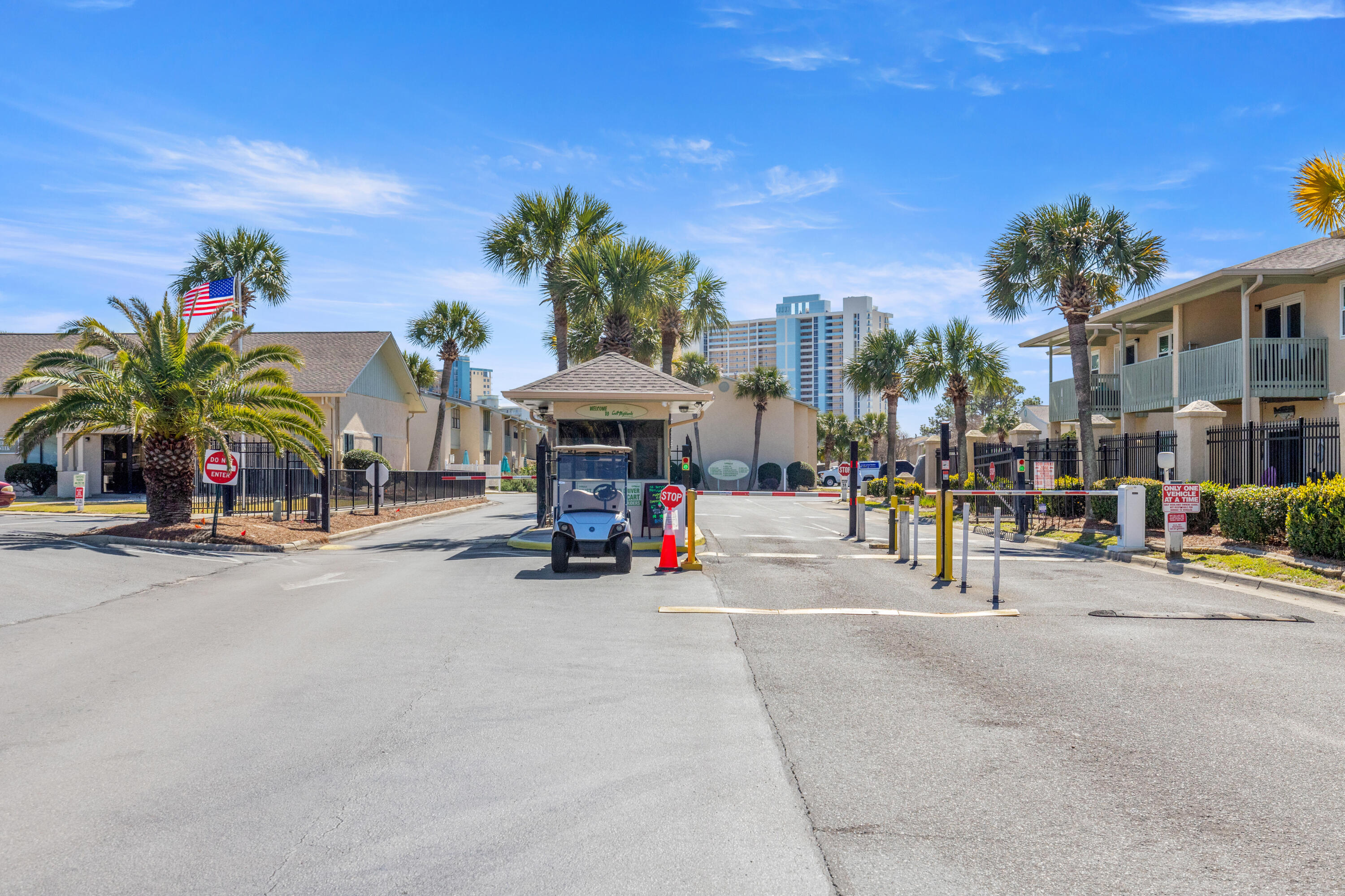 GULF HIGHLAND BEACH RESORT UNREC - Residential