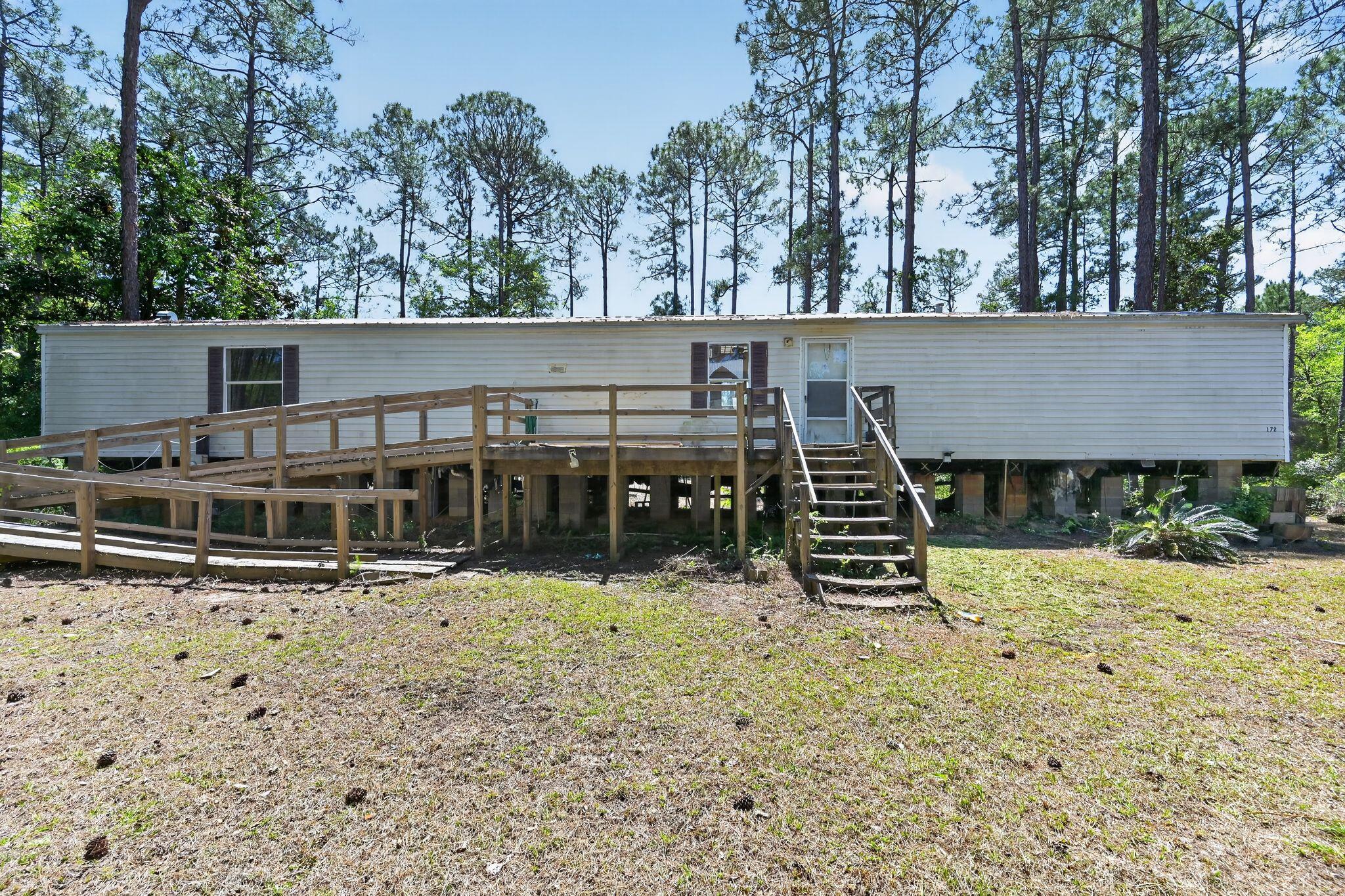 NO RECORDED SUBDIVISION - Residential
