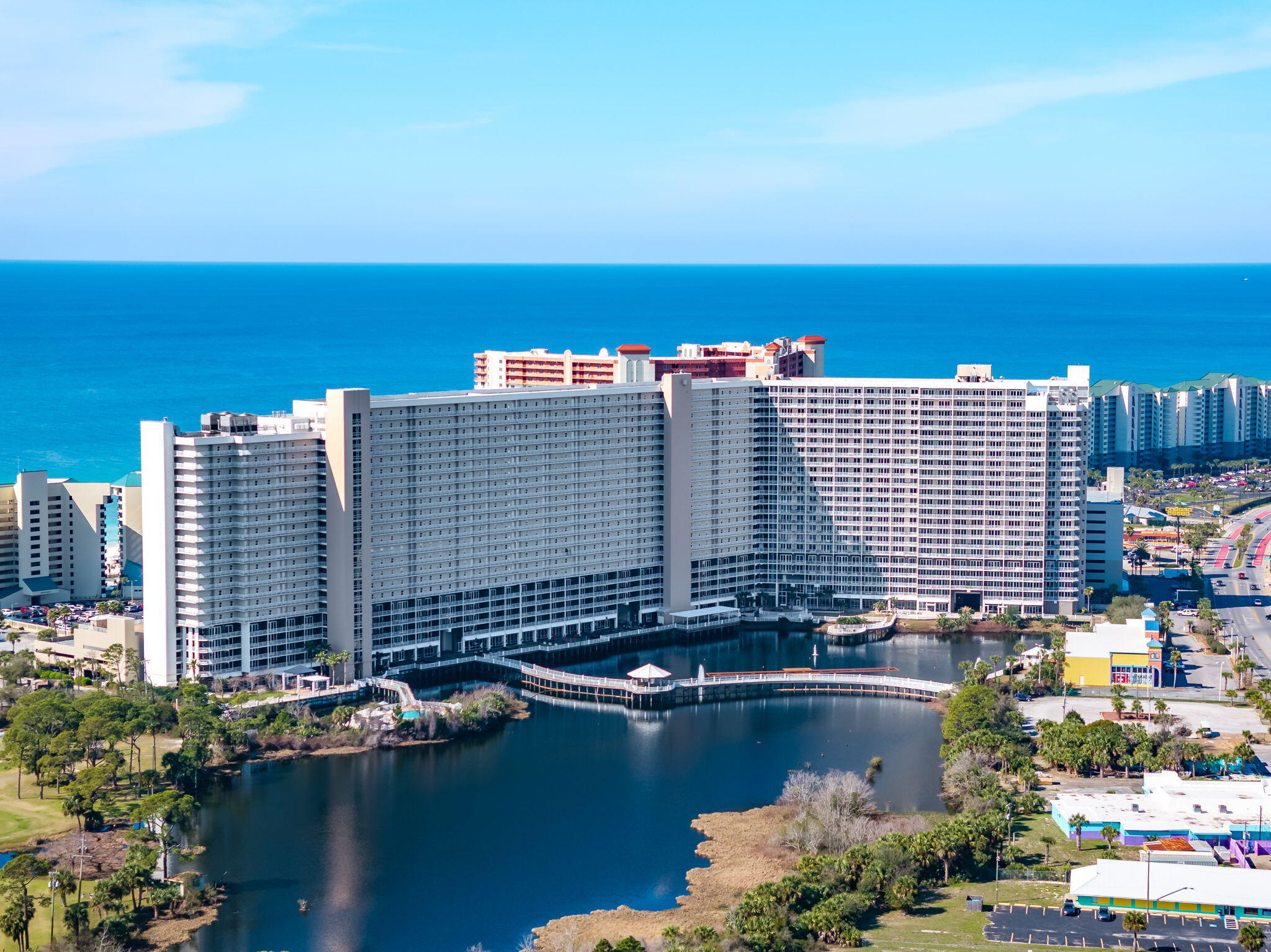 Laketown Wharf - Residential