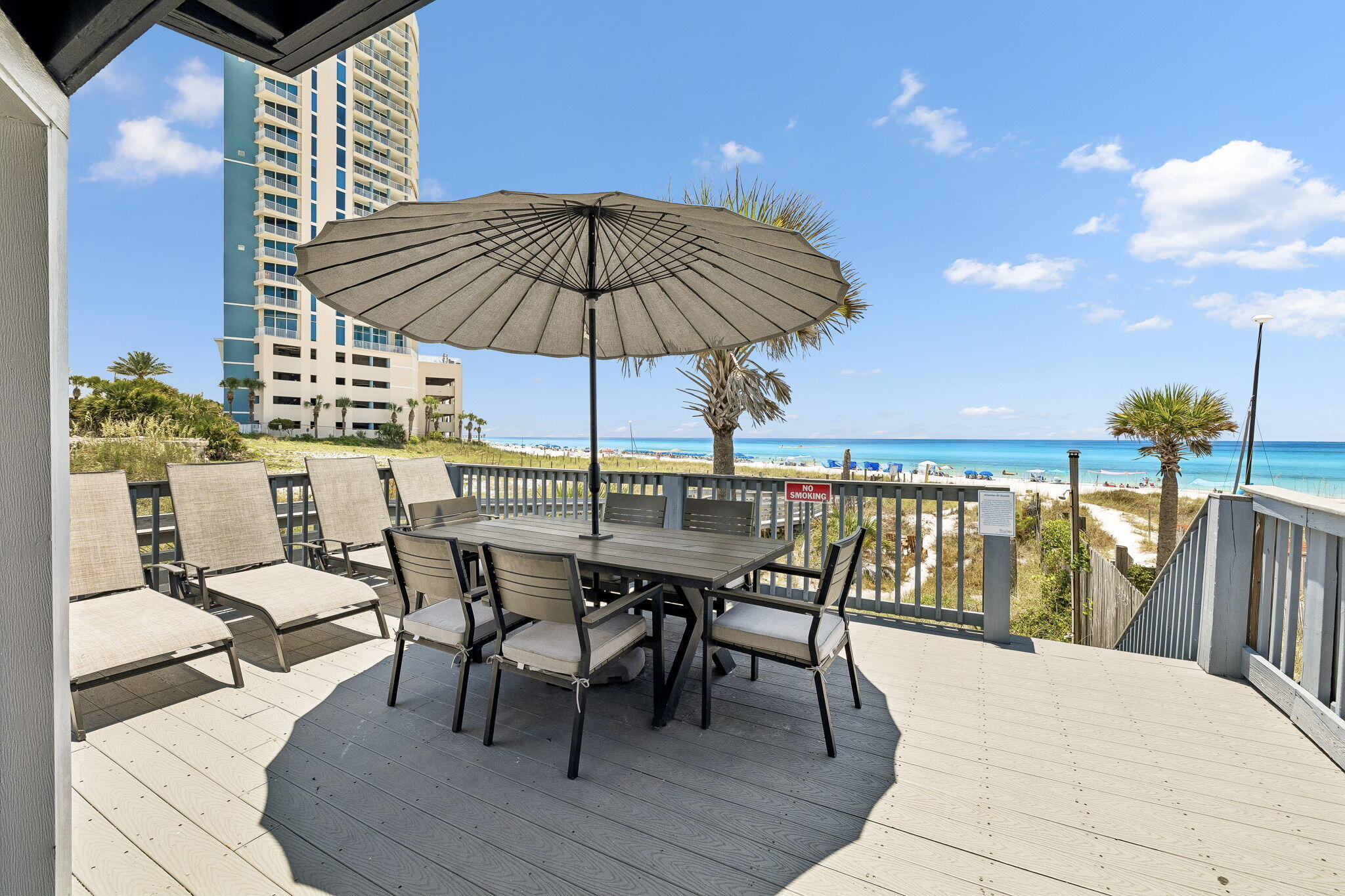 BLUE SURF T/H - Residential