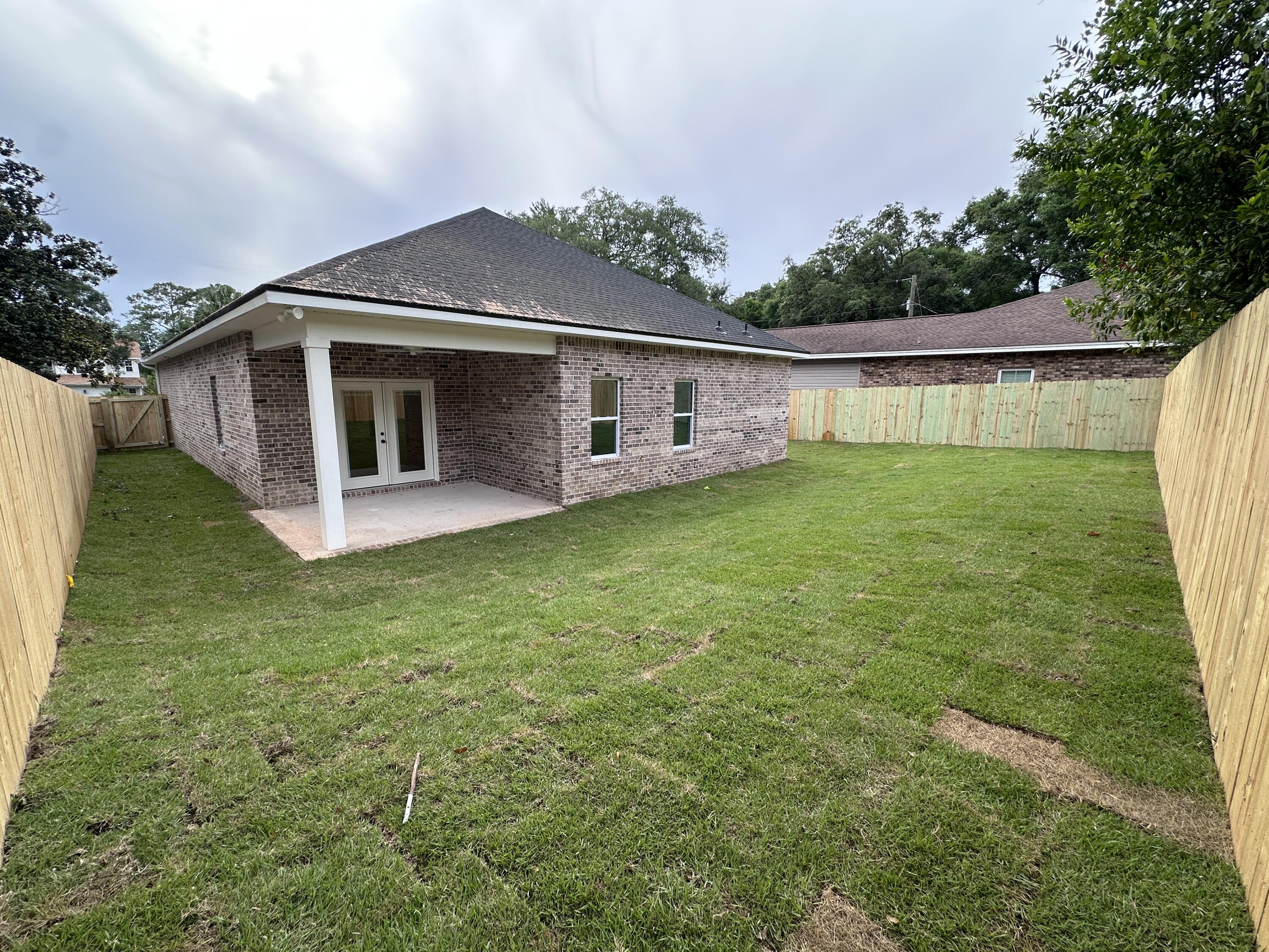 BENTON S/D - Residential