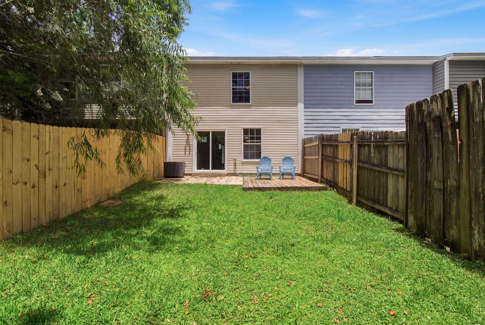 SCHNEIDER DRIVE T/H - Residential