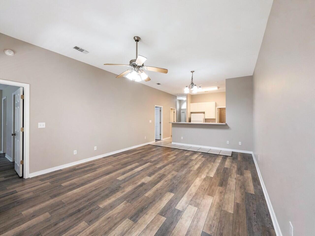 SHANYN TAYLOR OAKS - Residential