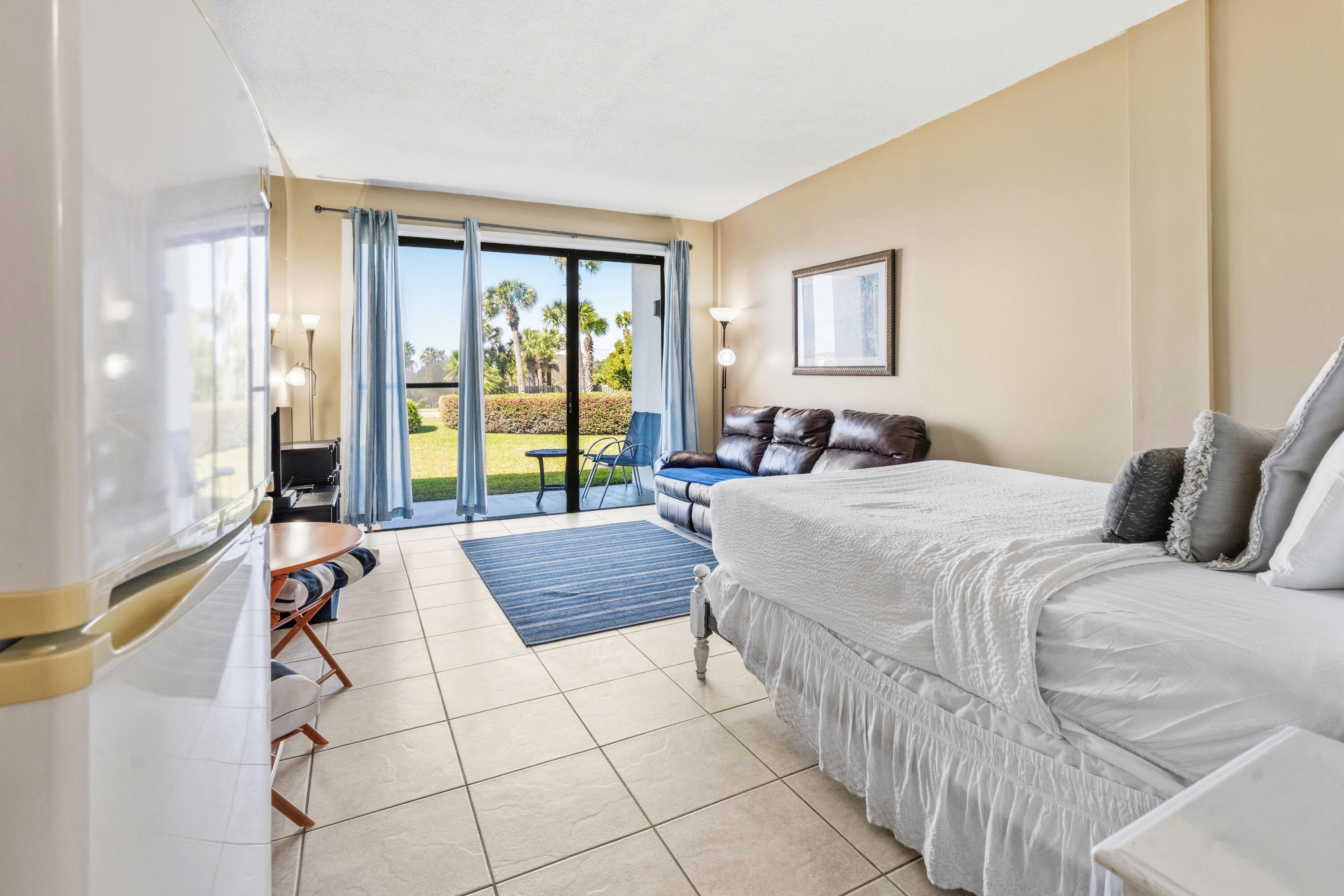 PIRATES BAY PH 1 - Residential