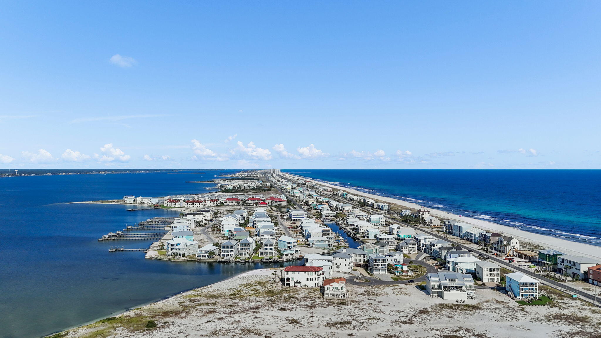 SAILMAKER COVE - Residential
