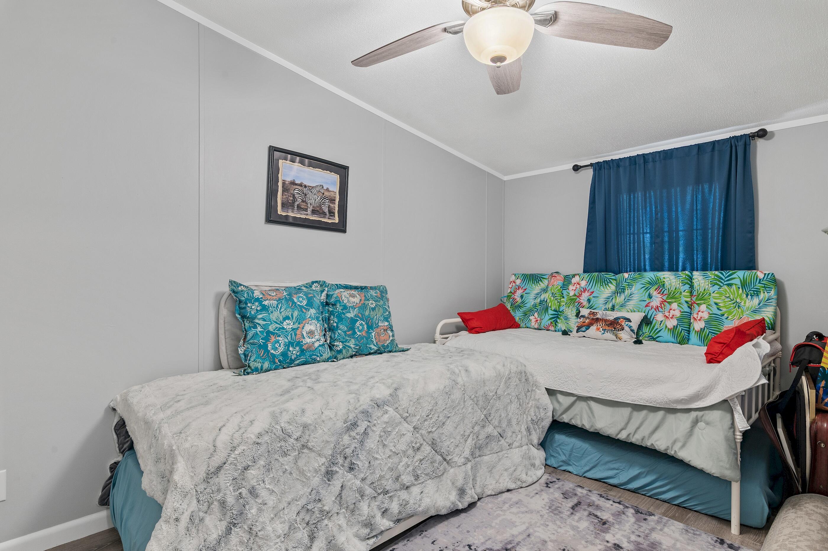 EDGEWOOD TERRACE - Residential