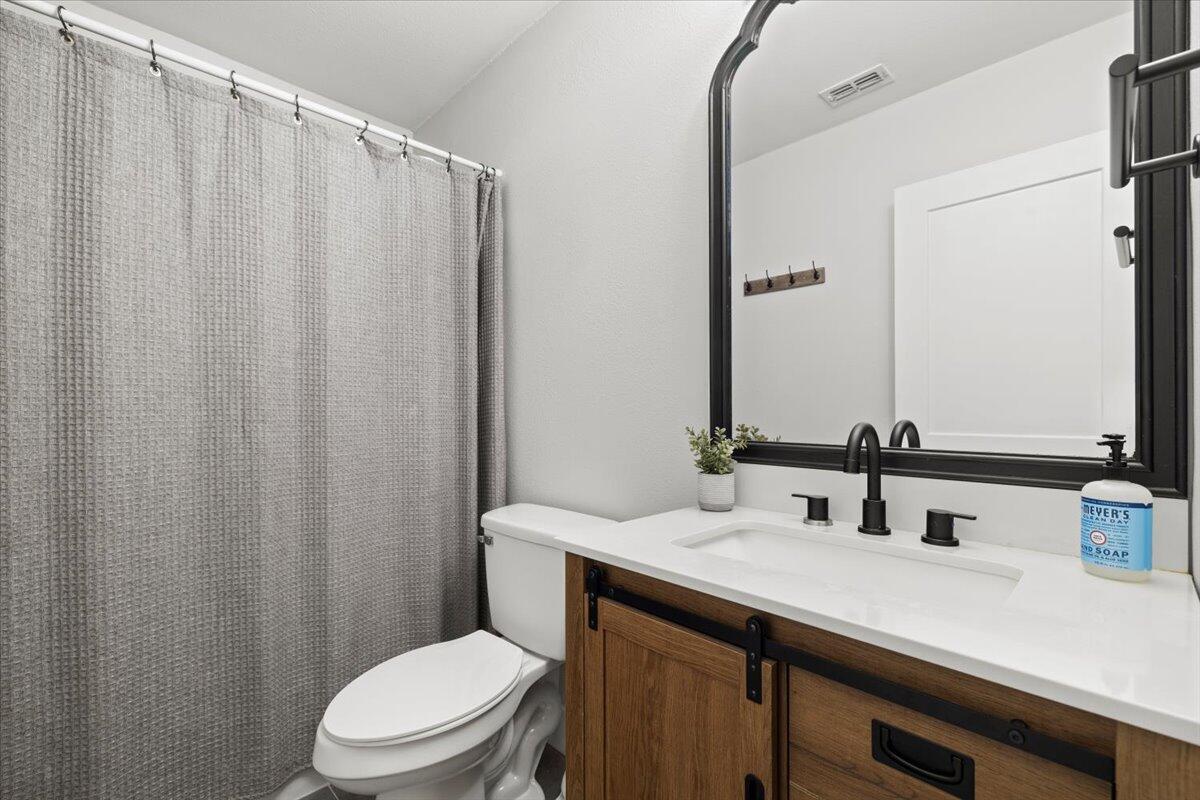 HOLLEY BY THE SEA - Residential