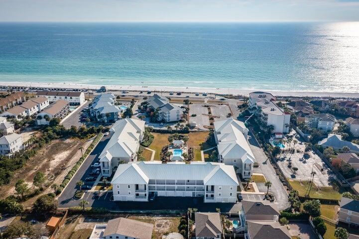 PAVILION PALMS - Residential
