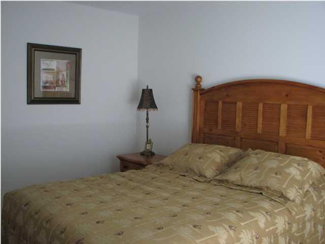 SHAY LIN T/H - Residential Lease