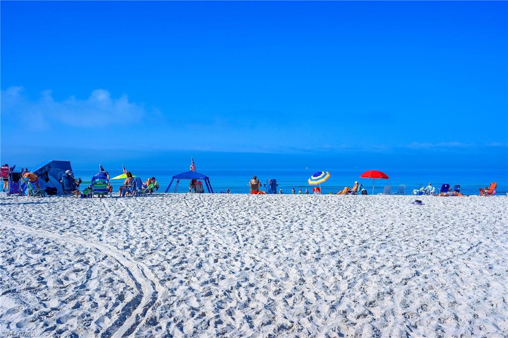 BEACHWALK GARDENS - Residential Lease