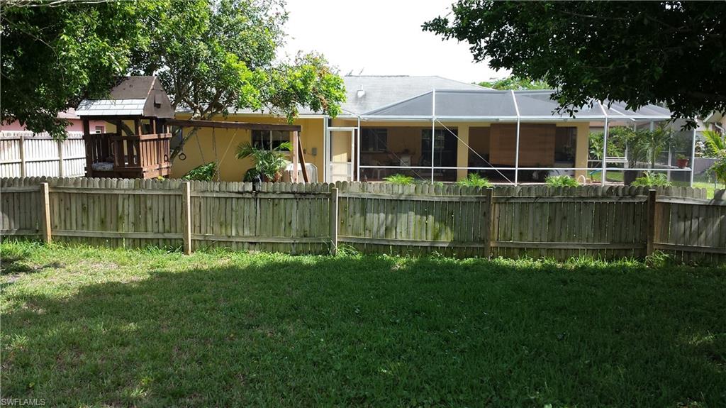 CAPE CORAL - Residential