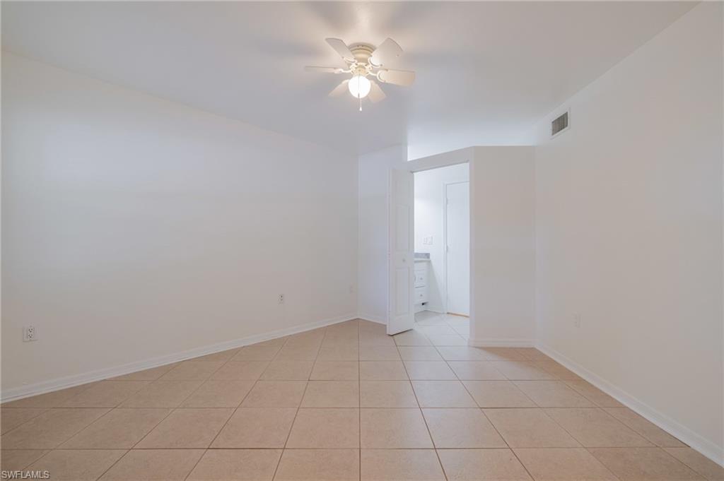 VENETIAN PALMS - Residential