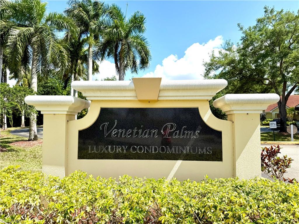 VENETIAN PALMS - Residential