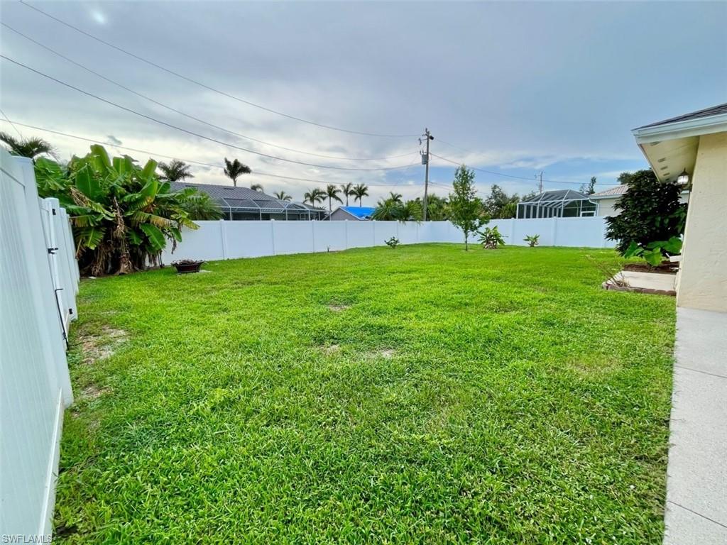 CAPE CORAL - Residential