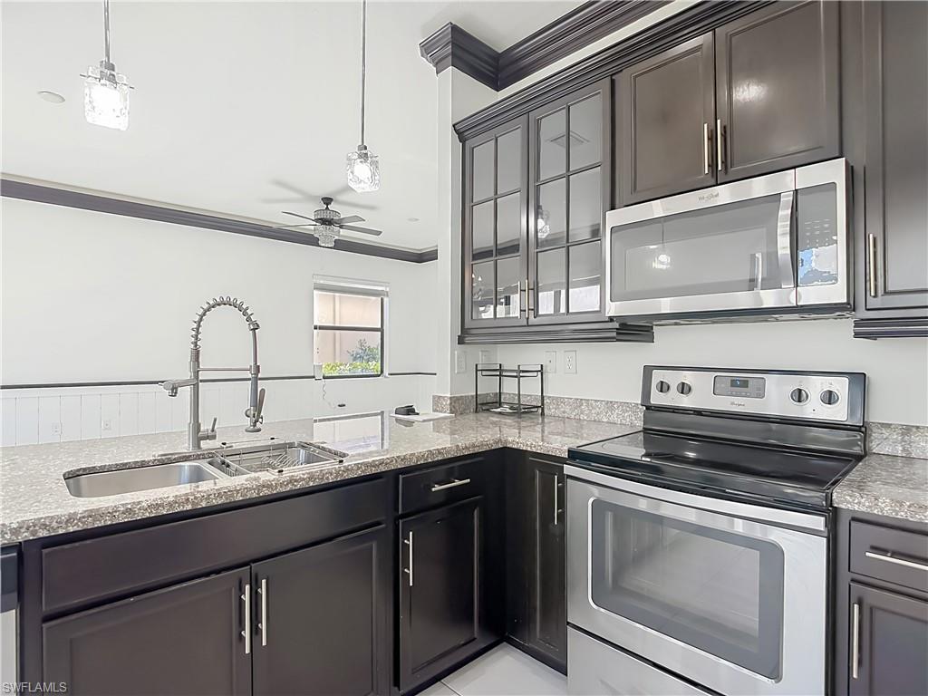 COQUINA AT MAPLE RIDGE - Residential Lease
