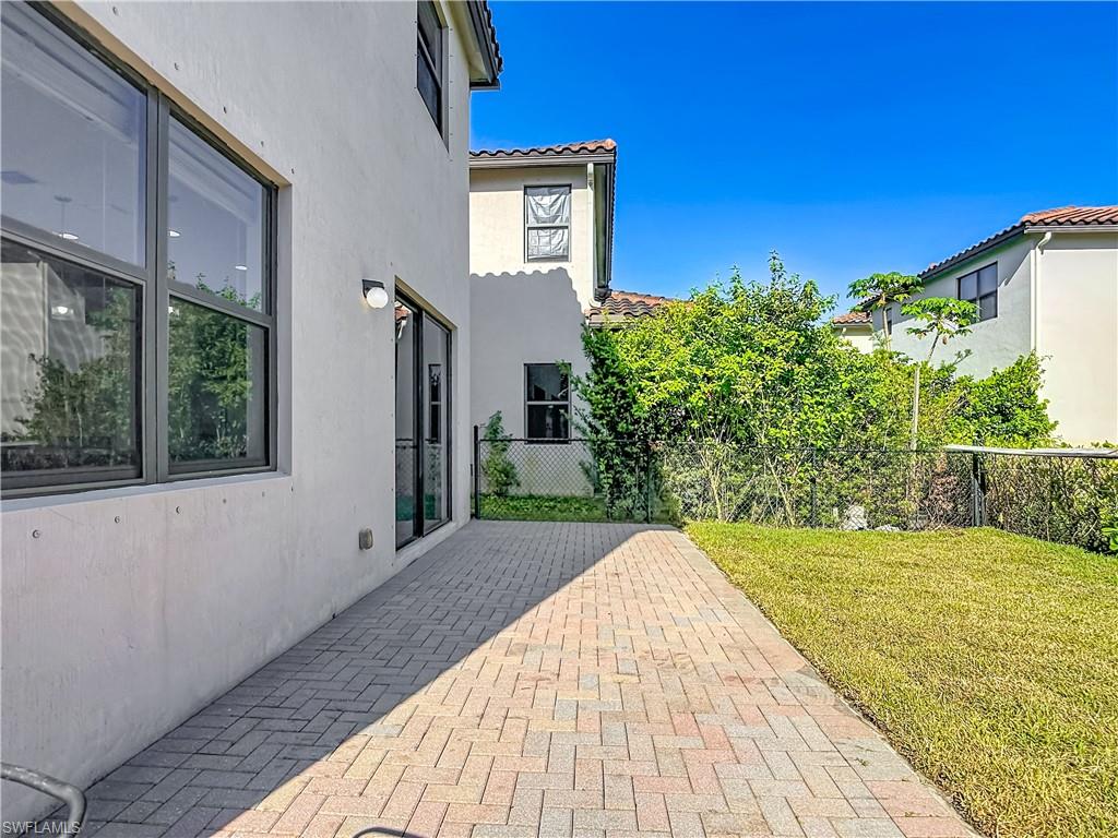 COQUINA AT MAPLE RIDGE - Residential Lease