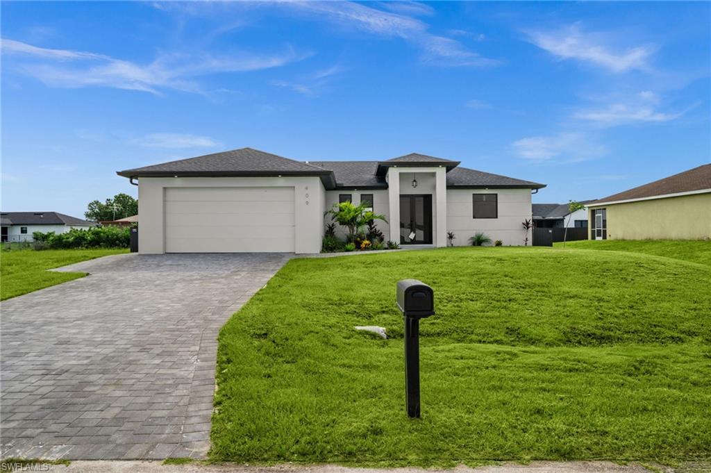 CAPE CORAL - Residential