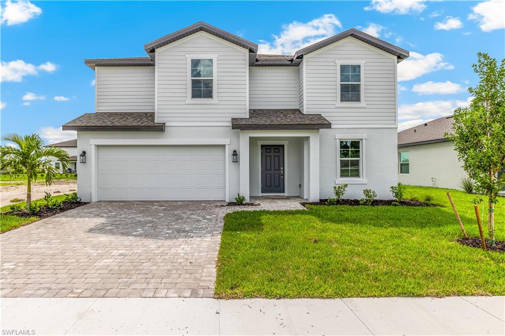 WHISPERING LAKES - Residential
