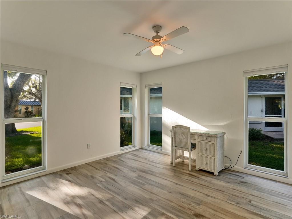 ROYAL ARMS VILLAS - Residential