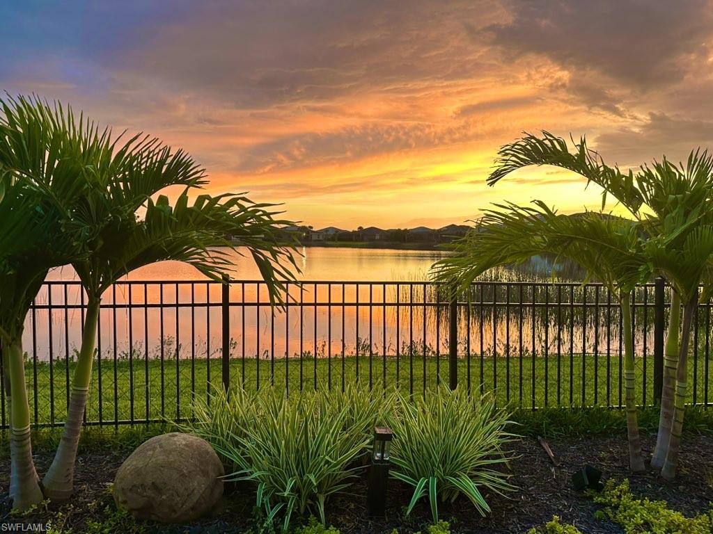 TRAILS EDGE - Residential
