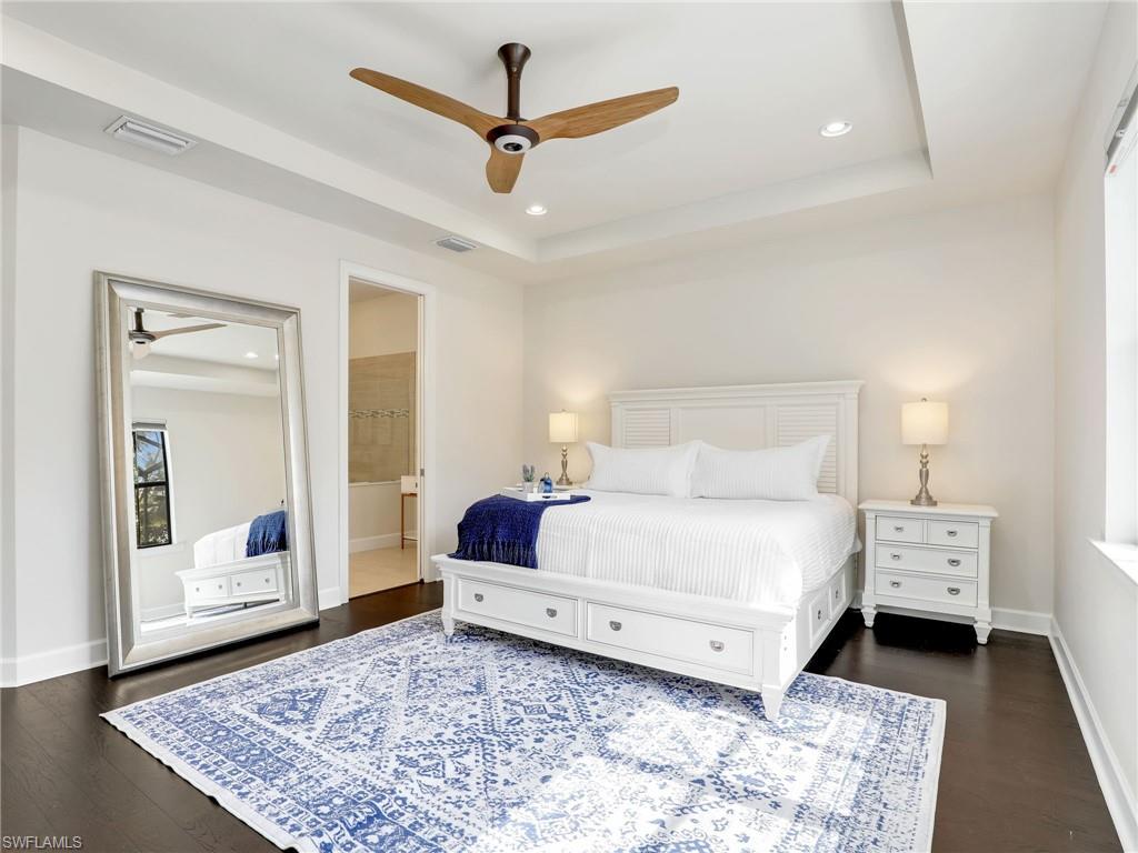 CAMDEN LAKES - Residential
