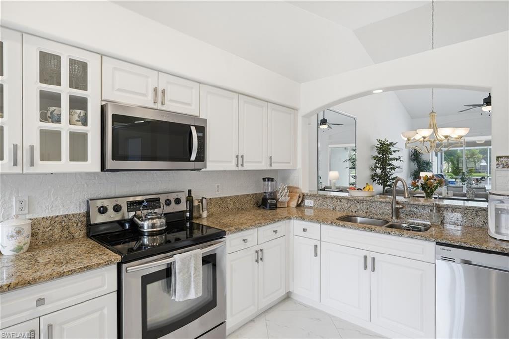 IBIS COVE - Residential Lease