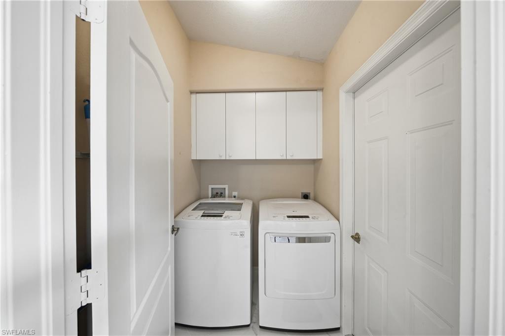 IBIS COVE - Residential Lease