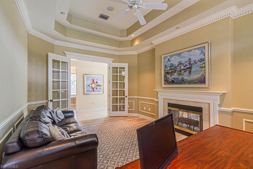 BARRINGTON AT PELICAN BAY - Residential
