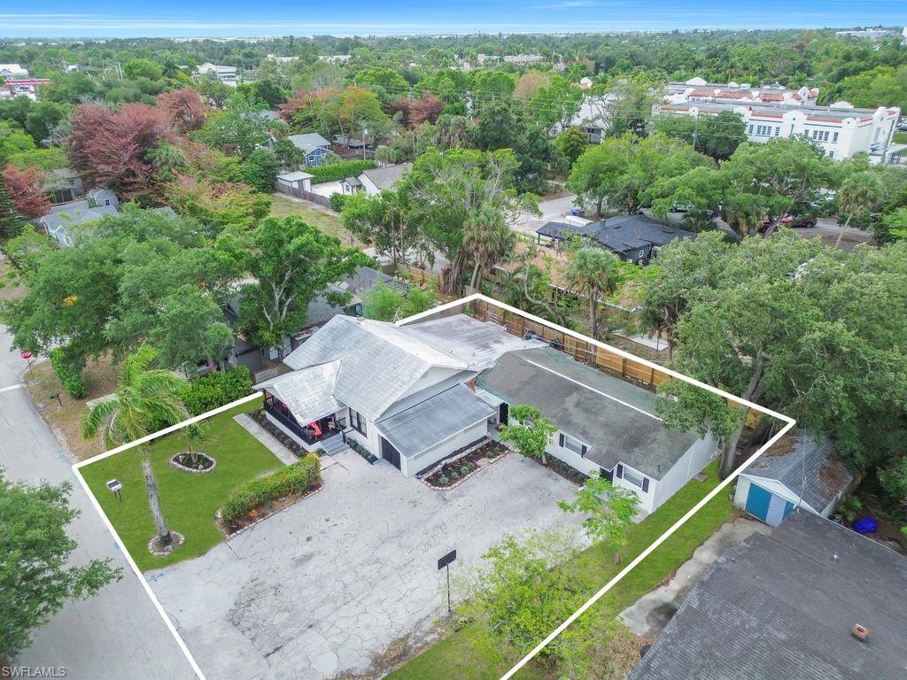 LACOLINA - Residential Income