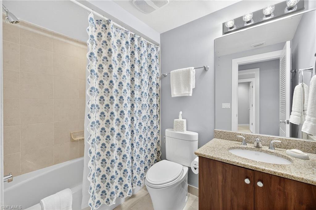 LANDS ENDS VILLAGE CONDO - Residential