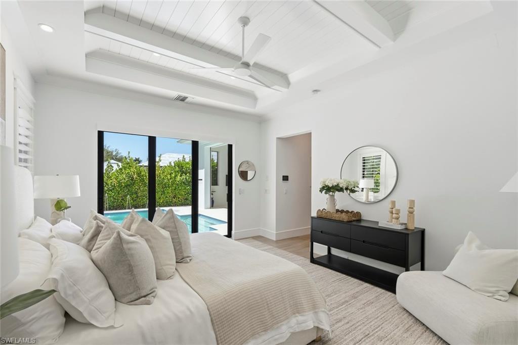LAKE PARK - Residential