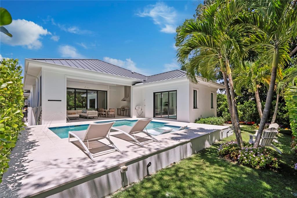 LAKE PARK - Residential