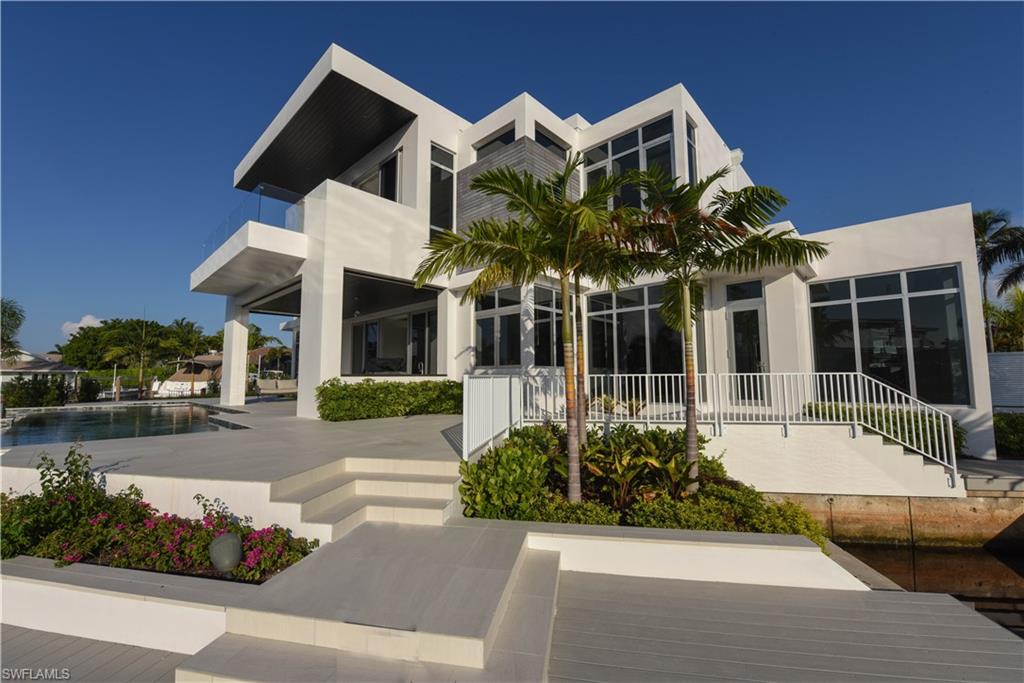 ROYAL HARBOR - Residential