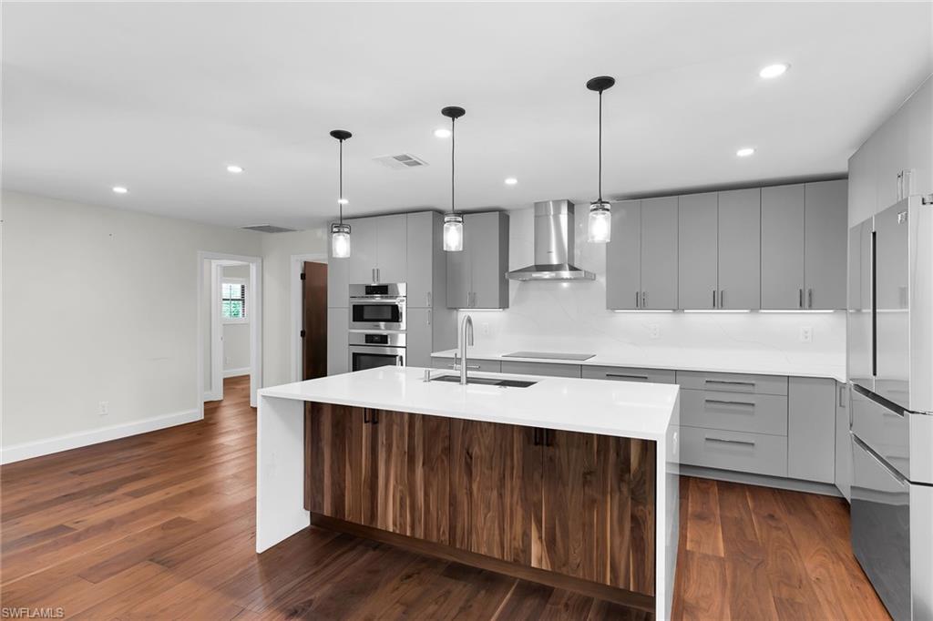 MARCO ISLAND - Residential