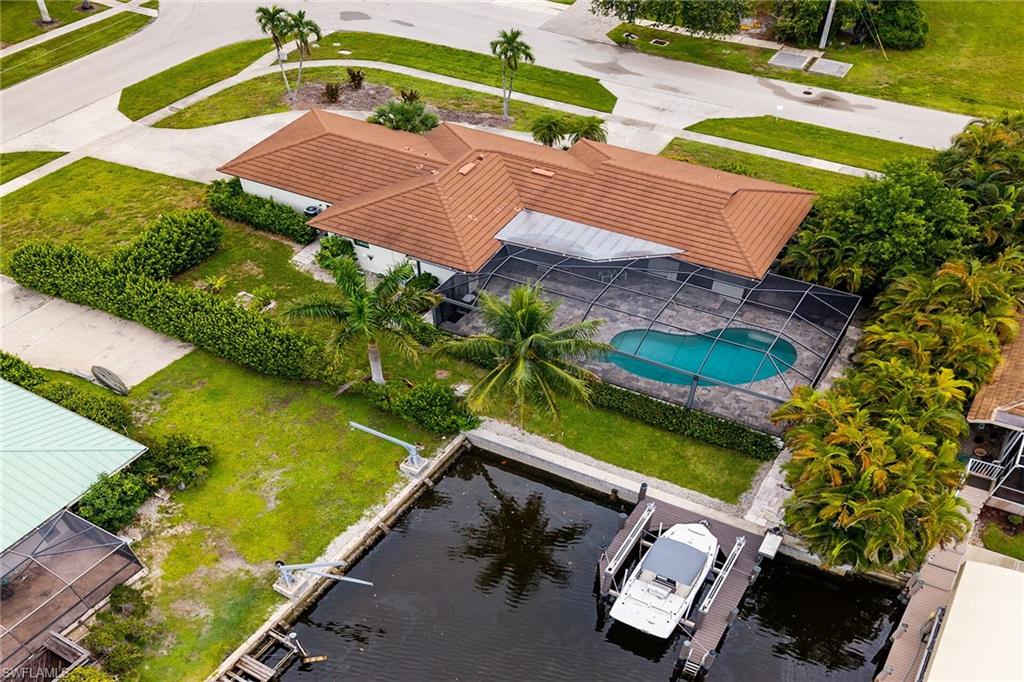 MARCO ISLAND - Residential