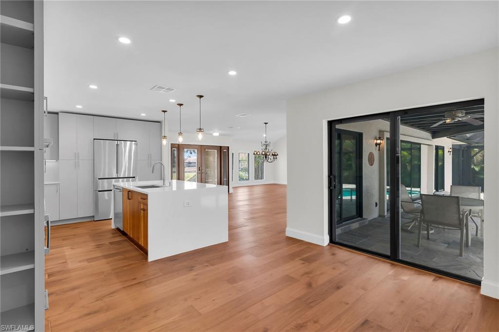 MARCO ISLAND - Residential